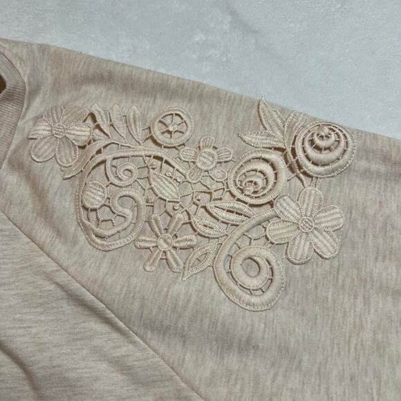Gloria Vanderbilt Crewneck Sweatshirt w/ Floral Lace Size XXL Minimalist Casual - Picture 7 of 10